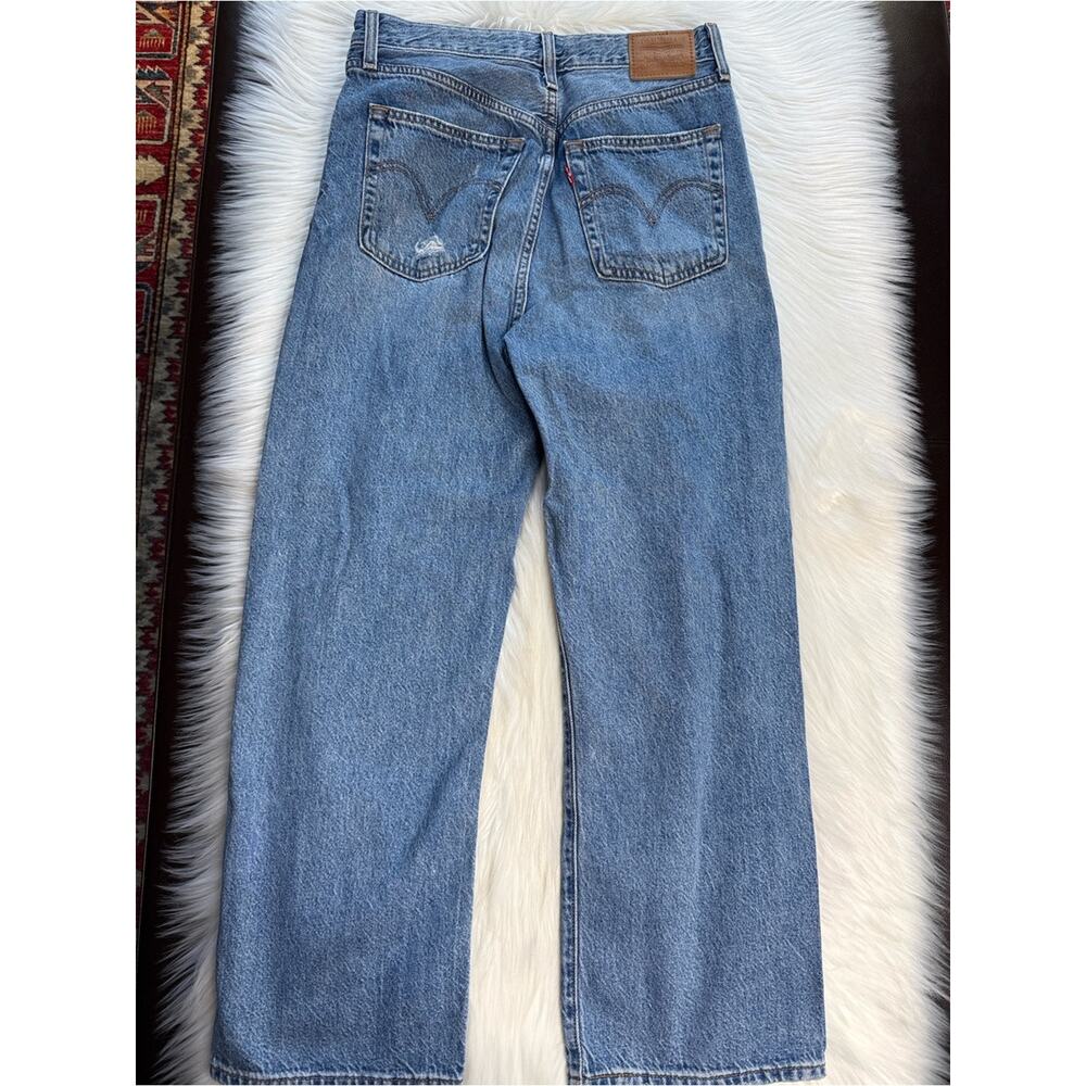 Levi’s Ribcage Straight Light Wash Distressed After Love Jeans - Picture 8 of 9